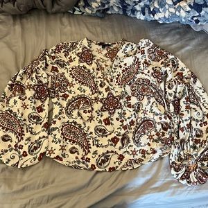 Banana Republic size small puffy sleeve floral blouse
